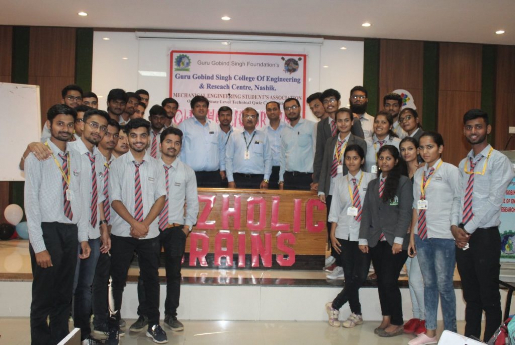 The Mechanical Engineering Department and MESA organised QUIZHOLIC BRAINS