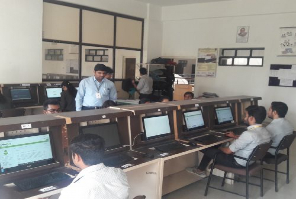 Hiremee (Campus Drive During 2018-19)